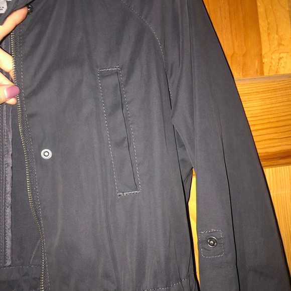 Light Jacket - Picture 2 of 4